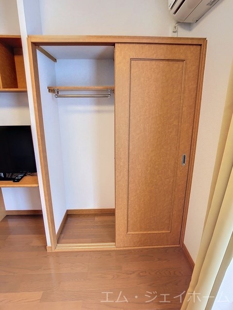  エイペックス彦根東沼波