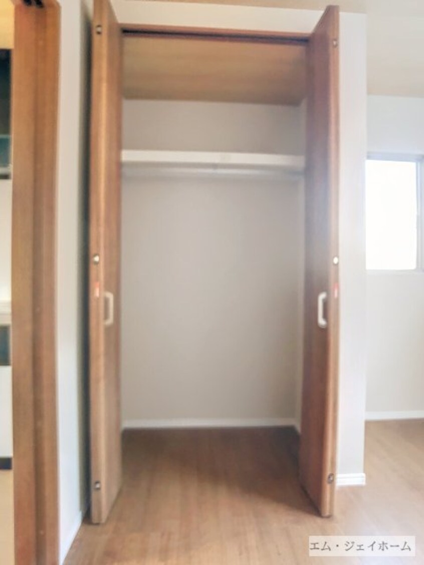  エルミナージュ本町