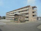 ビレッジハウス川瀬4号棟の外観
