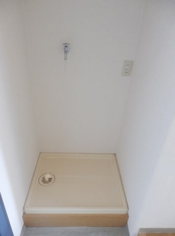 室内洗濯機置き場 ドミトリーユー