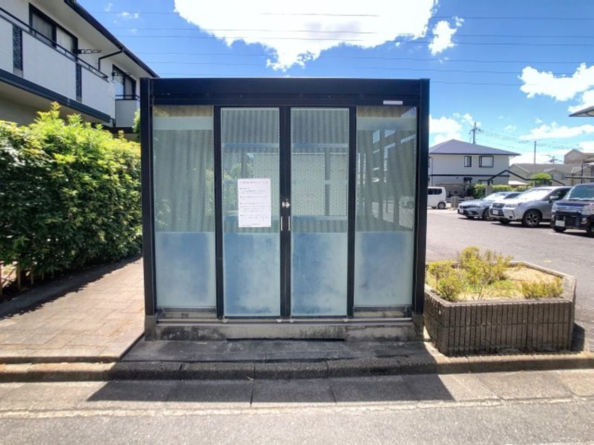  ロイヤルシャトー　E棟