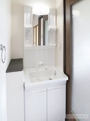  サンハイム伊勢B