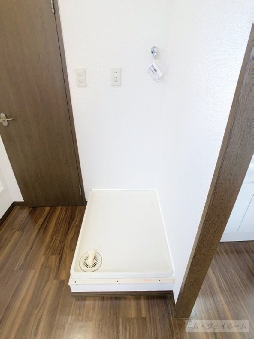  サンハイム伊勢B