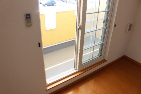  トゥー・ル・モンド