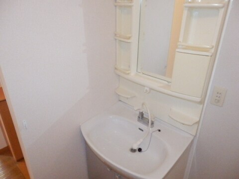  メルベーユ吉兆　C棟