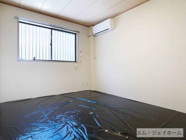  レジデンス宝積