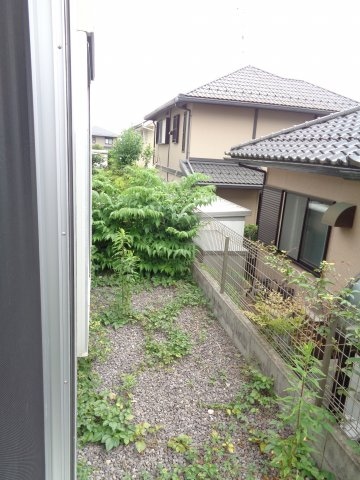  仰木の里東５丁目貸家