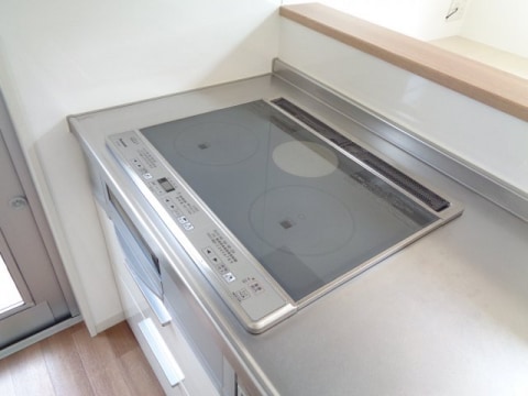  仰木の里東５丁目貸家