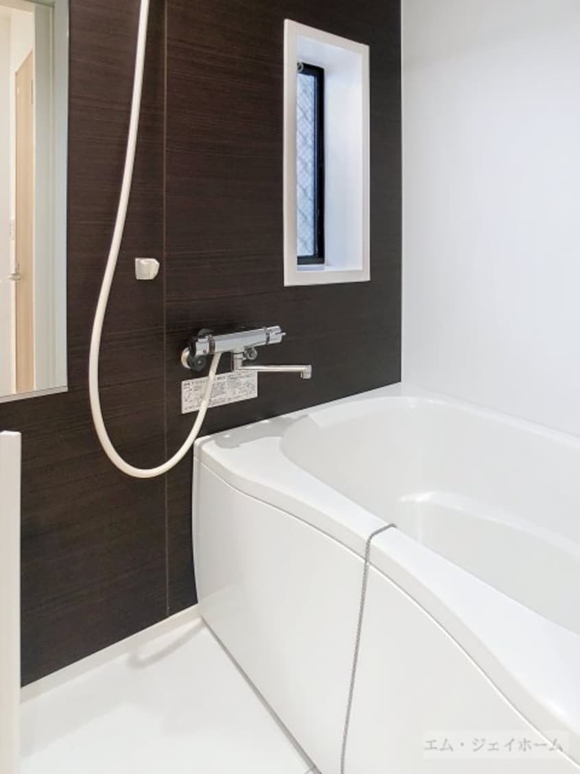  メゾンびわこ大橋