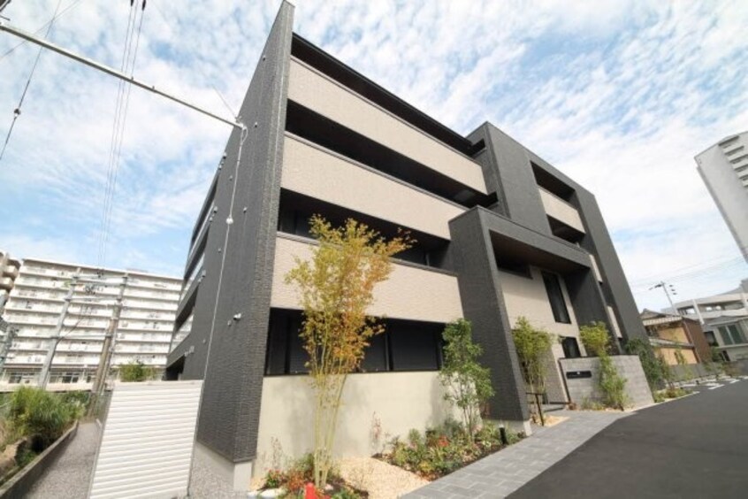  シャーメゾン草津プレミア