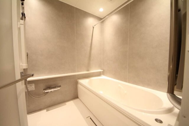  シャーメゾン草津プレミア