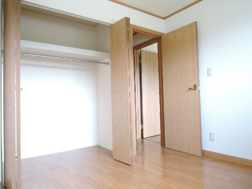  アドウェル壱番館