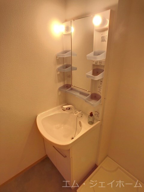  ウィン オカダヤ