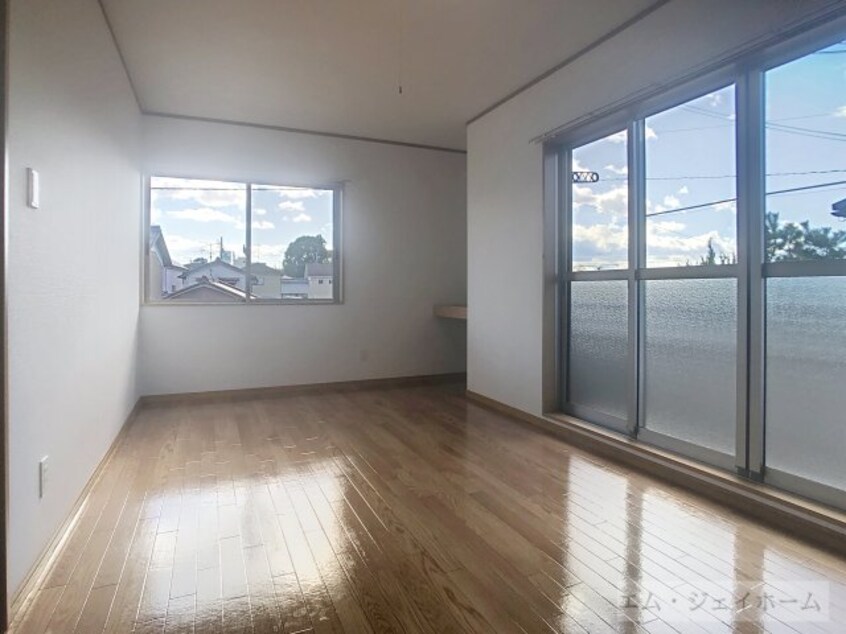  グリーンハウス近江