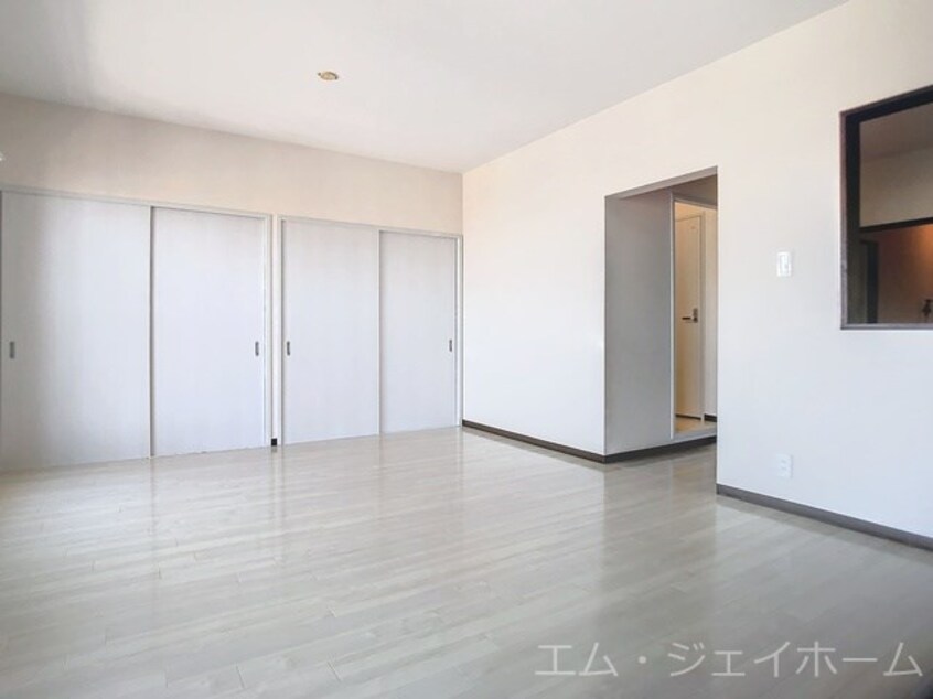  サンハイツ南志賀