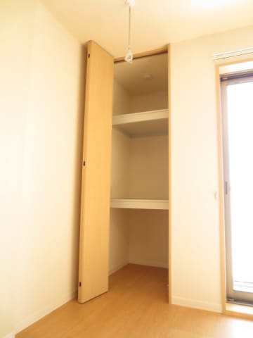  アトリエール駅東