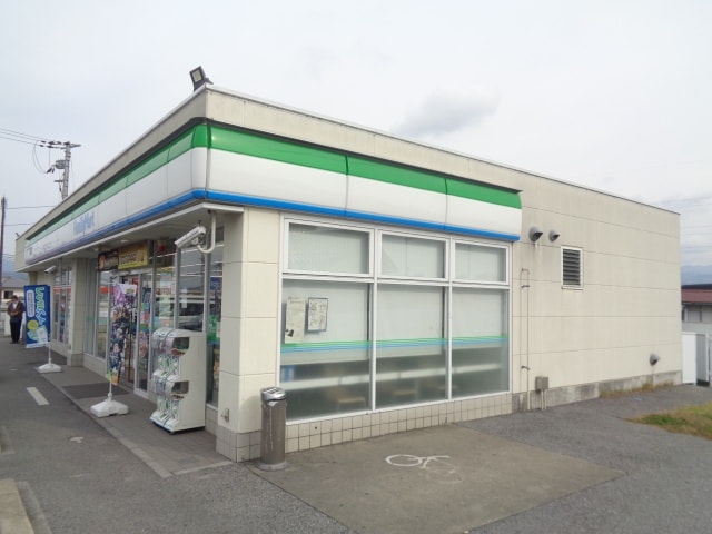 コンビニまで800m※ファミリーマート　彦根高宮町店 Lira Cuore