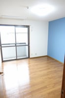  リビングタウン水口　D棟