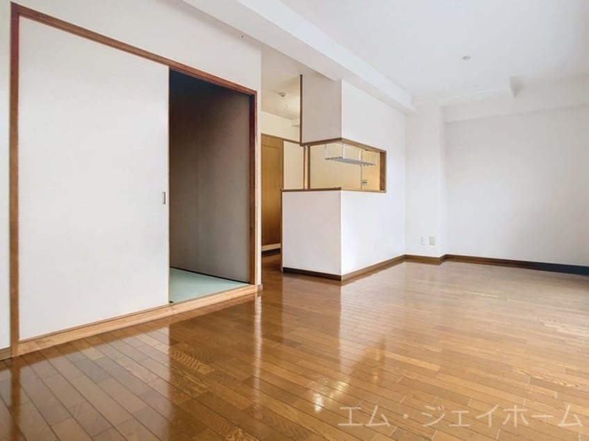  グランシャリオ２番館