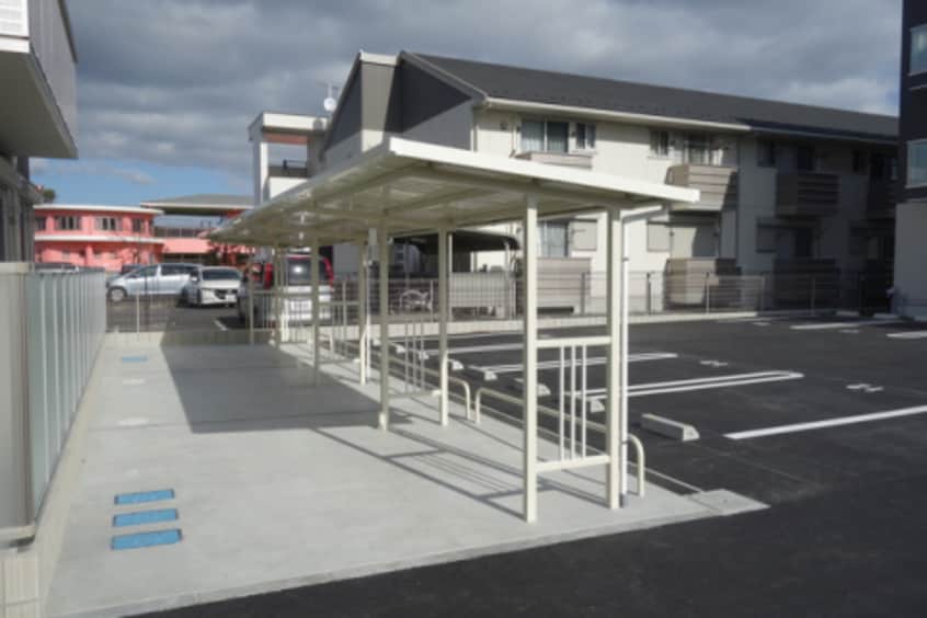  ティーガーデンヴィレッジ　B