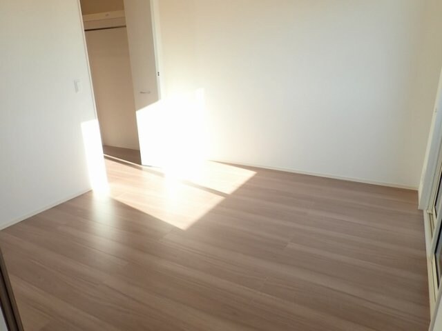  ティーガーデンヴィレッジ　B