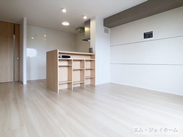  シャーロット水口　B