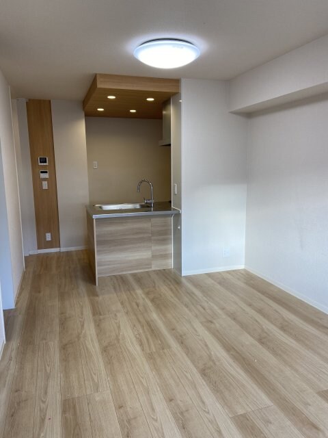  シャーメゾンユーウェル