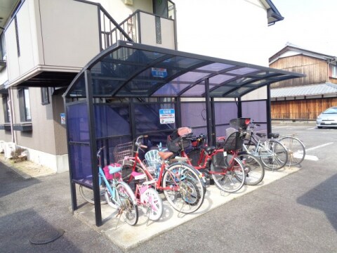  コートパル守山