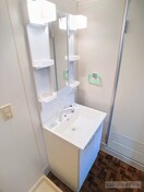  ハイエストパレス