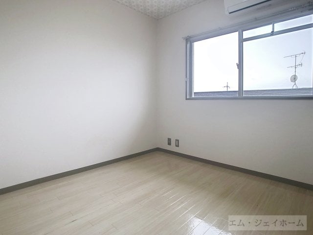  ハイエストパレス