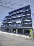 R-6Courtの外観
