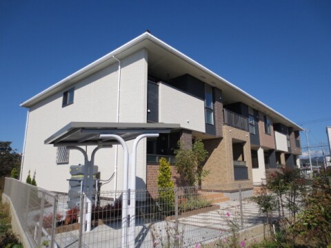  エーリ・フノマージュ