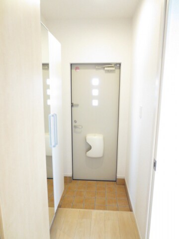  エーリ・フノマージュ