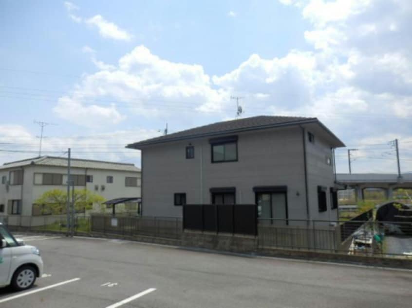  リビングタウン唐崎　B棟