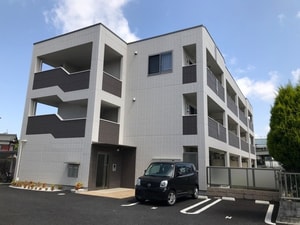 ユニヴァリィ　グランヴィア８