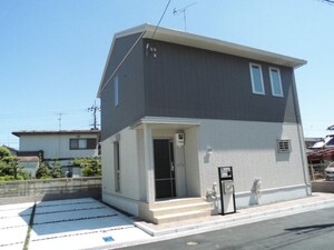 栗東市岡戸建借家　B