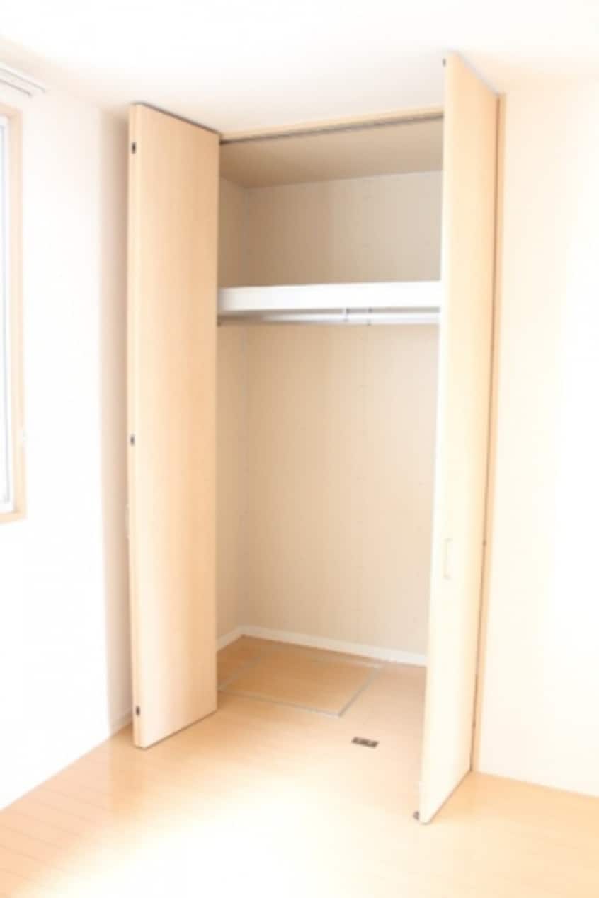  シャーメゾン　リーリエ