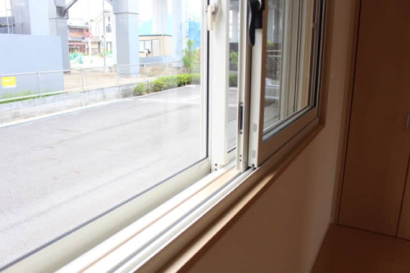  シャーメゾン　リーリエ