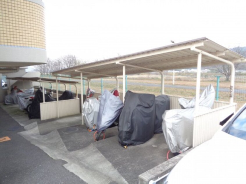  ルモン甲西中央