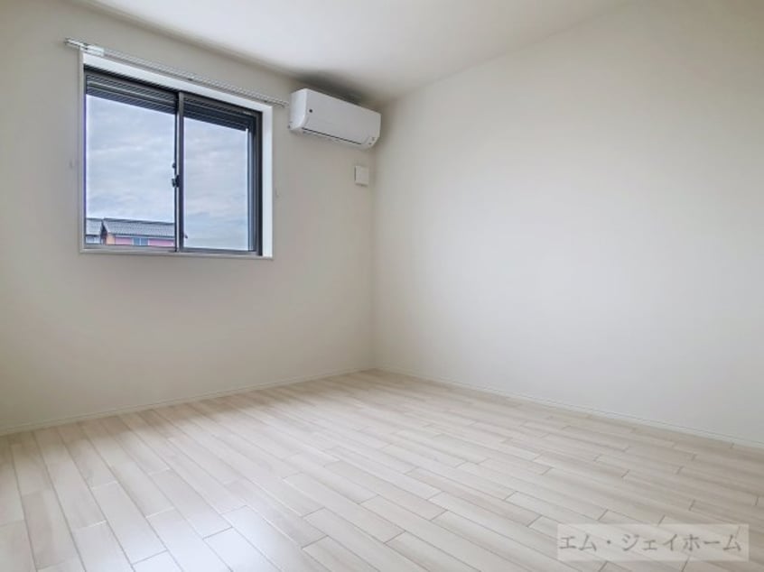  CHARME　(シャルム)