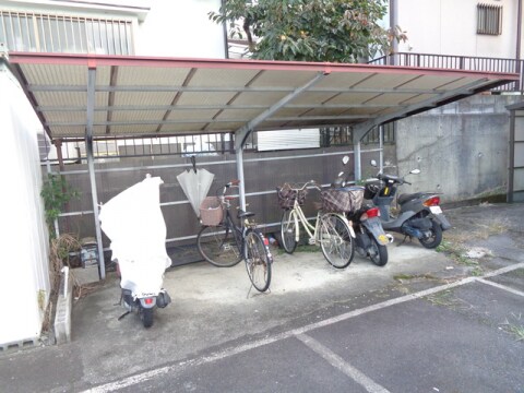  鎌田マンション