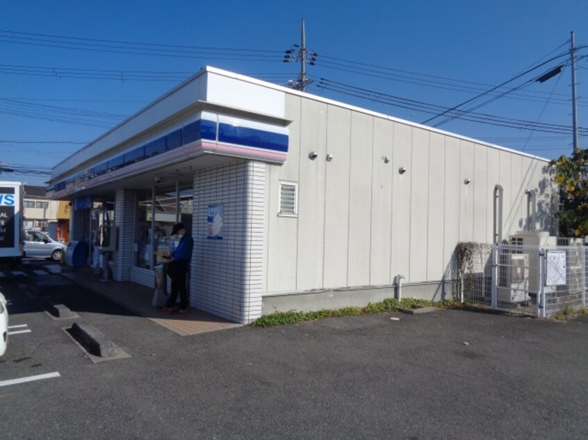 コンビニまで700m※ローソン　八日市国立滋賀病院前店 アザリア長山