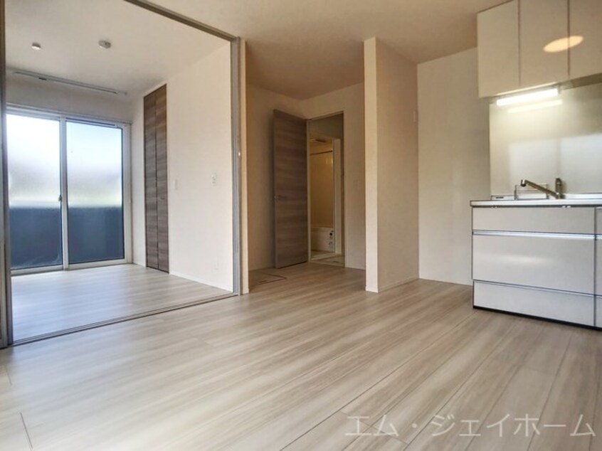  シャルール