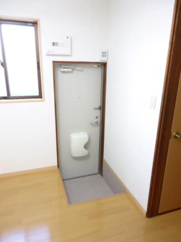  松金住宅