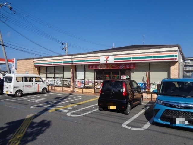 コンビニまで1000m※セブン－イレブン　近江八幡駅南店 オーガスタ