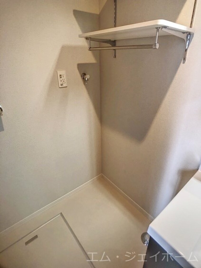  シャーメゾン　宇賀野