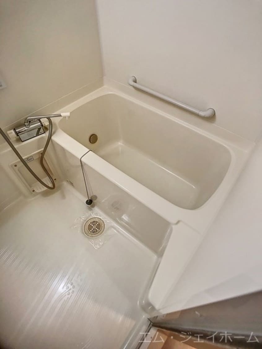  レジデンス・ジャパン３