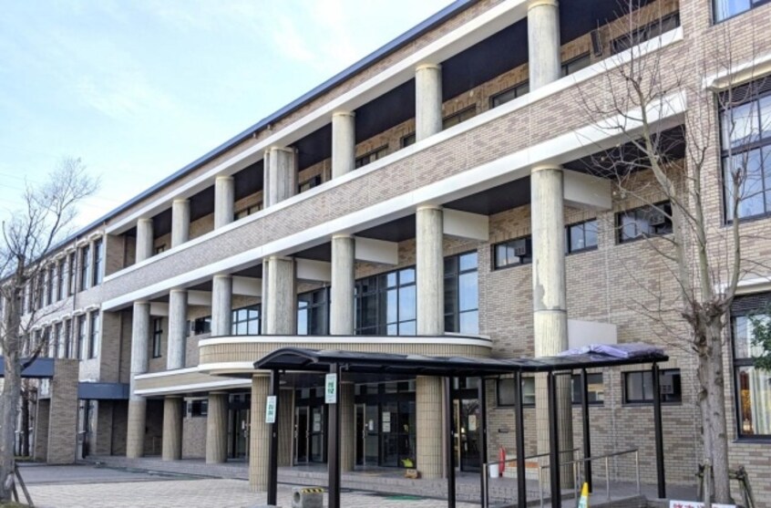 高等学校/高等専門学校まで2032m※滋賀県立国際情報高等学校 Branche1056