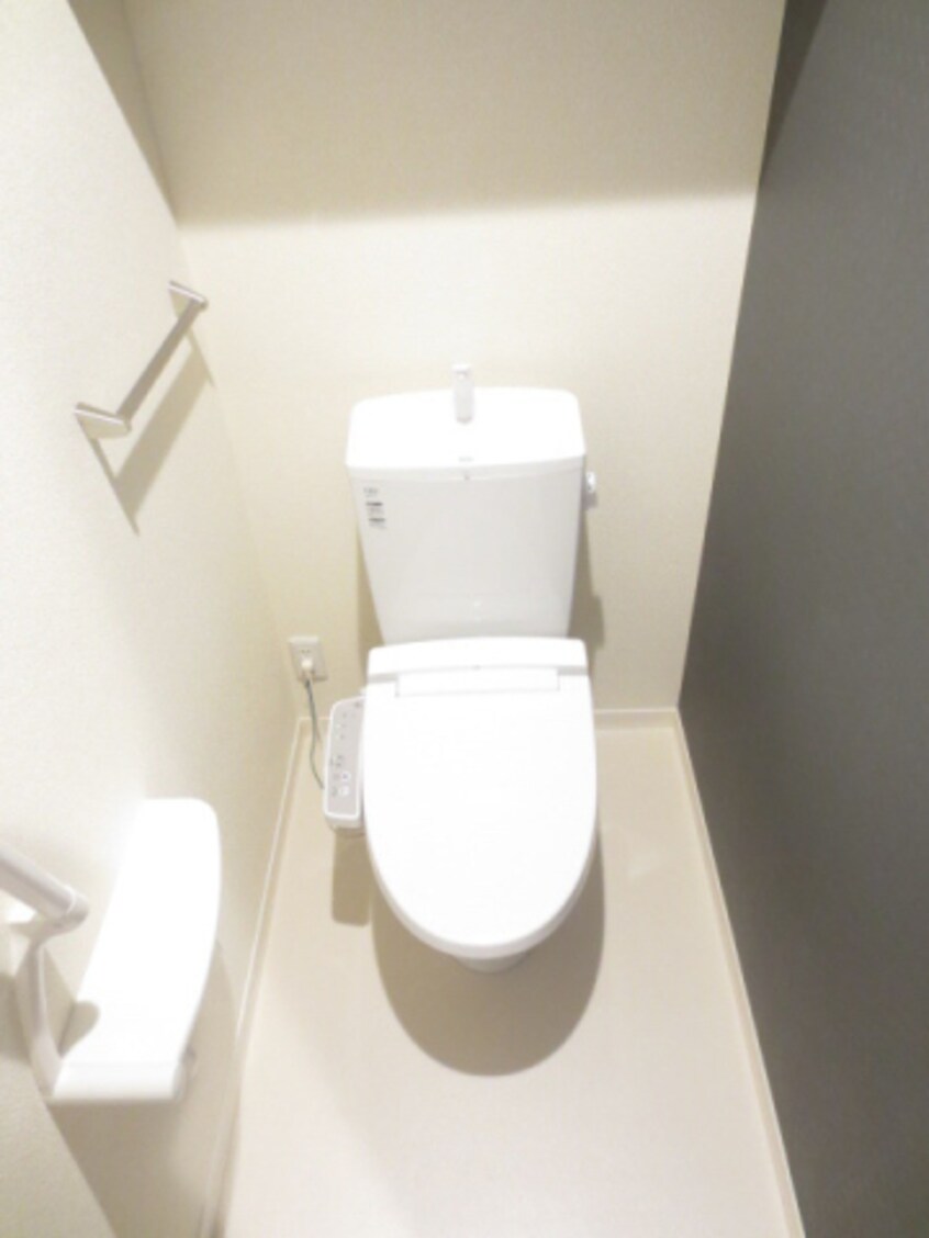  シャーメゾン　サンライズ