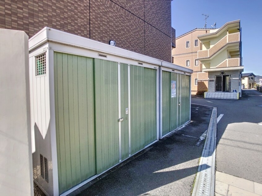  エルミナコート八日市